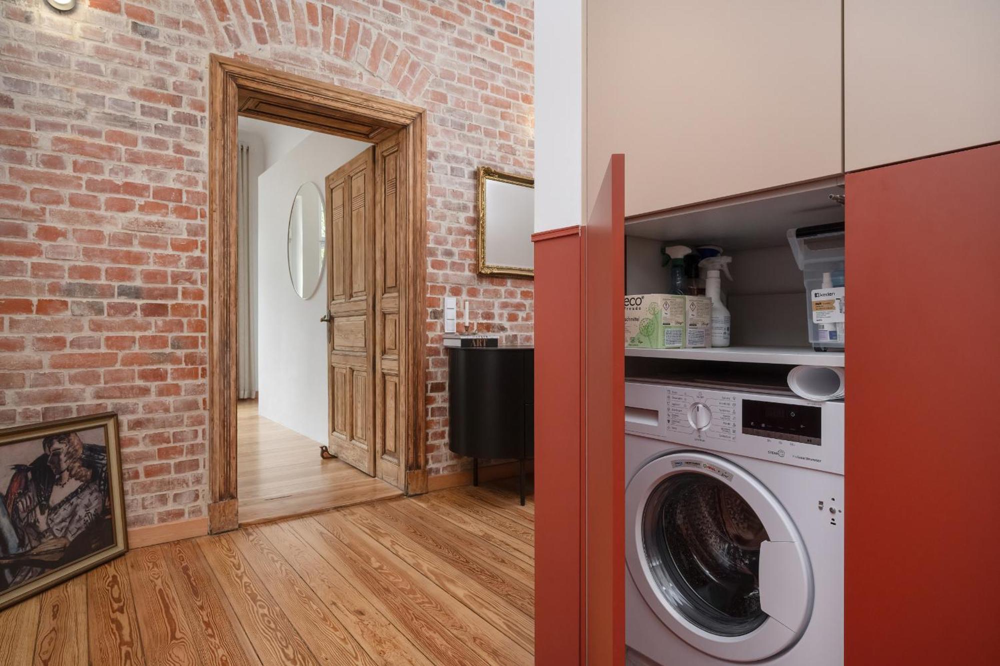 Vintage Z Dwiema Sypialniami W Poblizu Centrum Wroclawia By Renters Prestige Wrocław