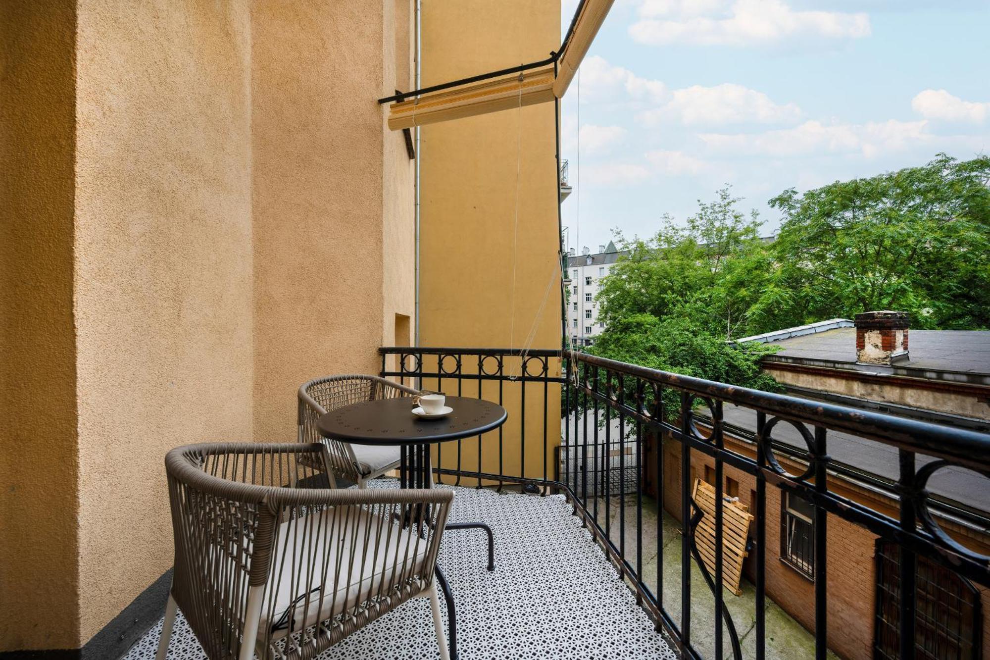 Apartament Vintage Z Dwiema Sypialniami W Poblizu Centrum Wroclawia By Renters Prestige